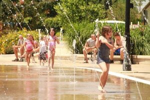 public pools in northwest arkansas