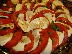 lyndis-caprese-salad-resized.jpg