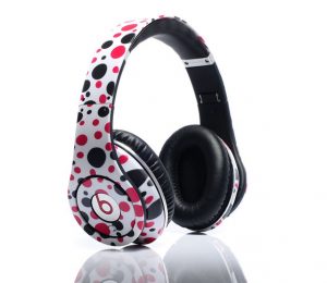 headphones polka dot