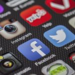 Tweens & Teens: Diving into social media