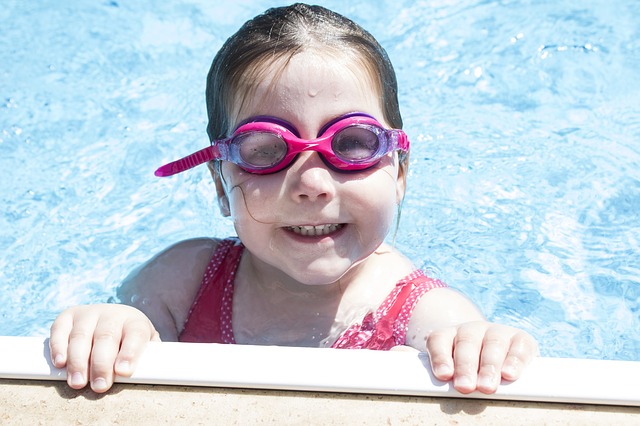 swimming girl