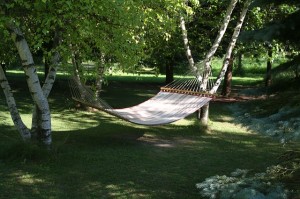 hammock-385600_640-2