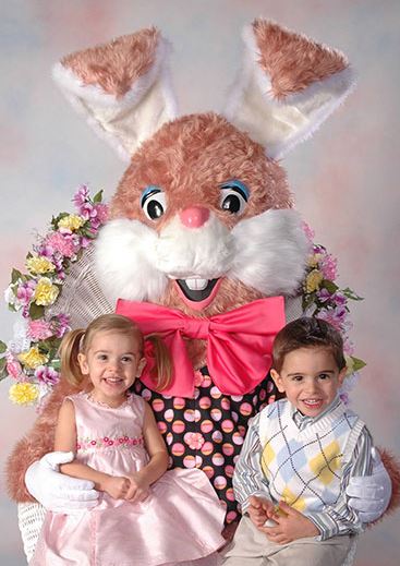 Easter bunny, NWA Mall