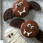 Super cute cookies and cupcakes to try for Halloween